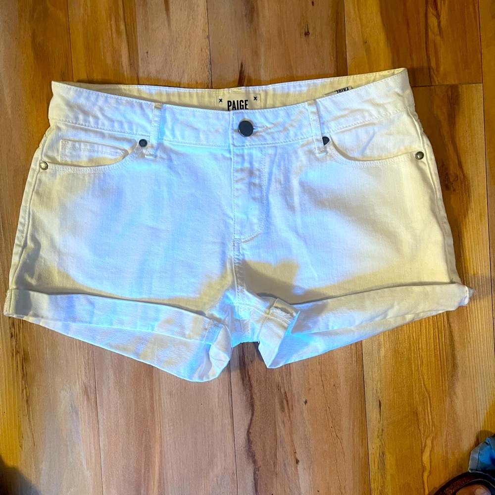 Paige denim shorts size 28